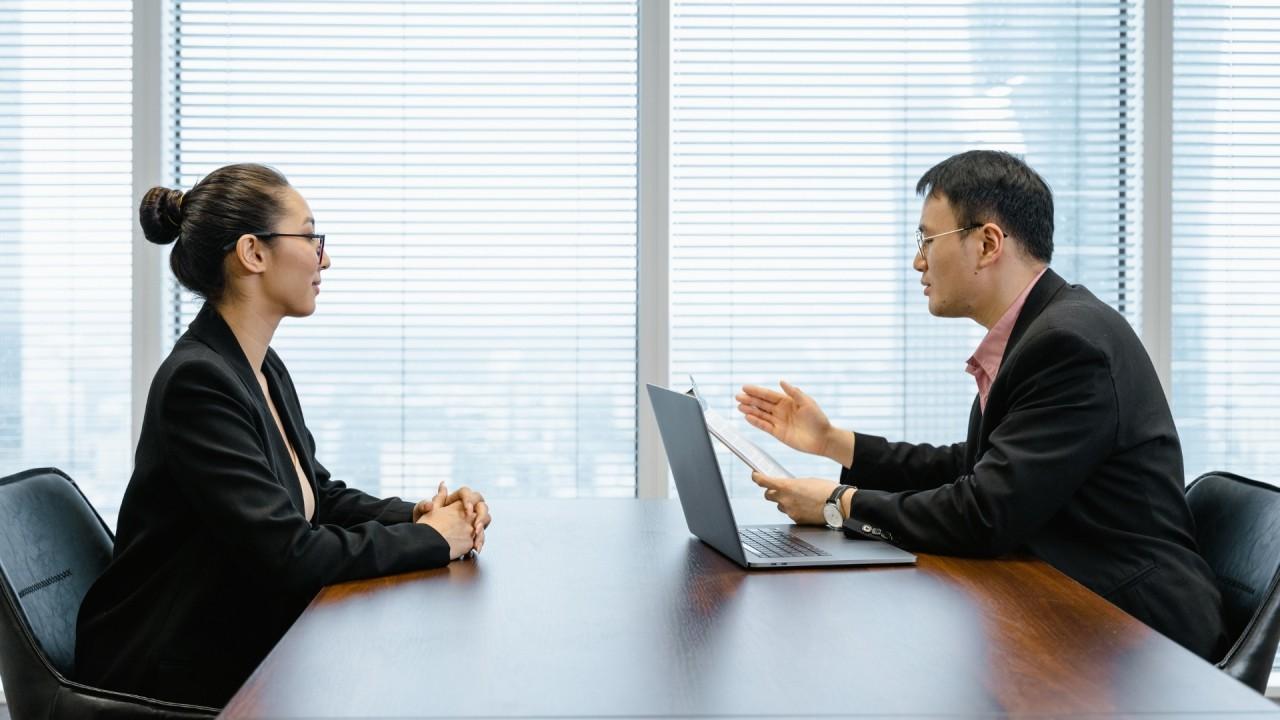 How Interviewers Use Framing Effects to Test Your Reasoning