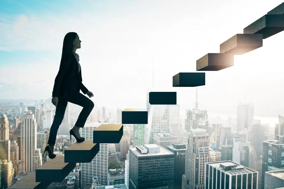 Career Ladder for ML Engineers: From IC to Tech Lead